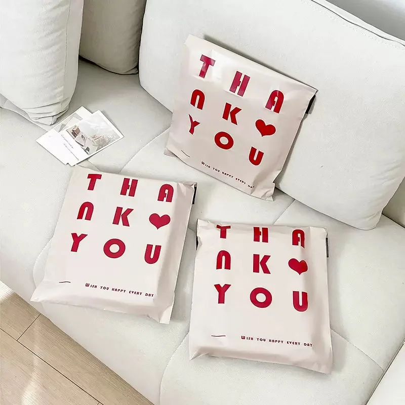 20pcs Red English Printing Express Shipping Gift Bag for Store Waterproof Clothing Parcel Packaging Bags Envelope Courier Pouch
20pcs Red English Printing Express Shipping Gift Bag for Store Waterproof Clothing Parcel Packaging Bags Envelope Courier Pouch