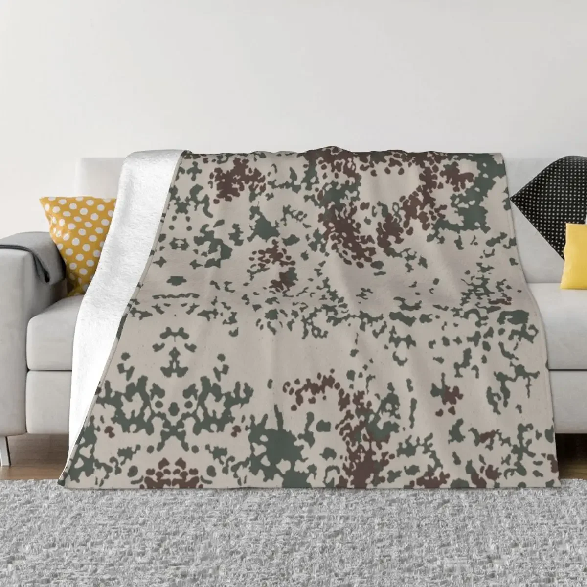 Camo Tropentarn Blanket Camouflage Military Flannel Awesome Warm Throw Blanket for Home Summer
Camo Tropentarn Blanket Camouflage Military Flannel Awesome Warm Throw Blanket for Home Summer