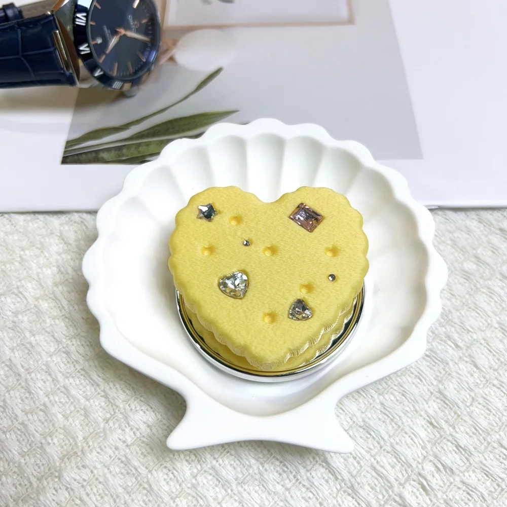 INS Glitter Love Biscuit Magnetic Grip Holder Phone Finger Ring Stand Support Gor IPhone 18 Samsung Universal Bracket For Girls
INS Glitter Love Biscuit Magnetic Grip Holder Phone Finger Ring Stand Support Gor IPhone 18 Samsung Universal Bracket For Girls