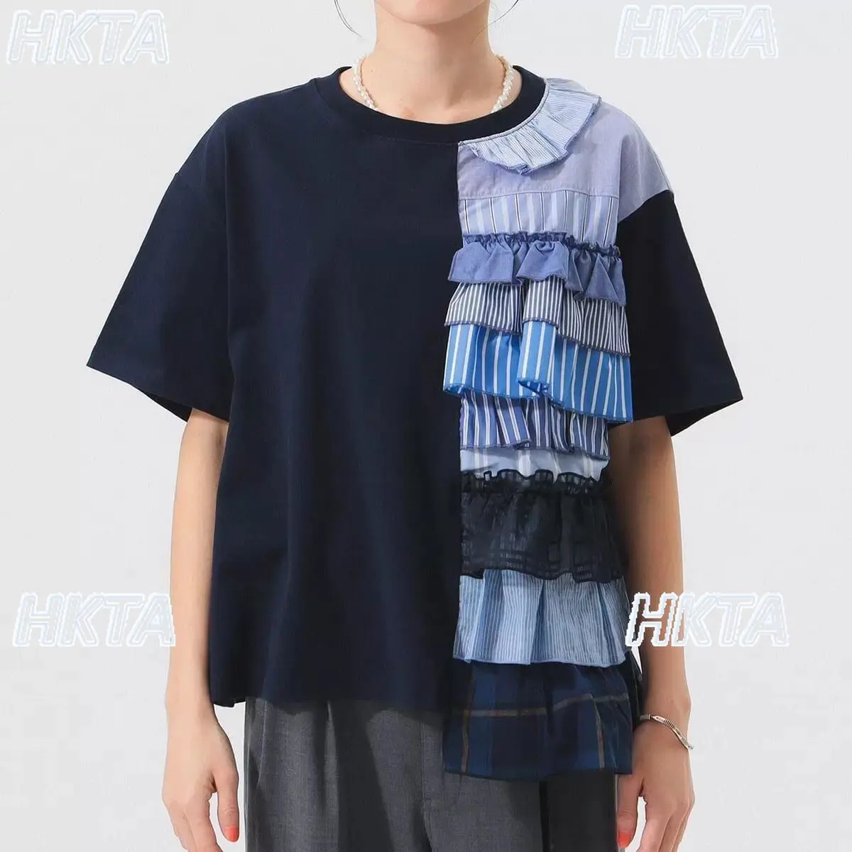 Original Japanese Asymmetrical Contrast Color Patchwork Stripes Round Neck T-shirt Short-sleeved T Shirt Women 2026 Summer Tops
Original Japanese Asymmetrical Contrast Color Patchwork Stripes Round Neck T-shirt Short-sleeved T Shirt Women 2026 Summer Tops