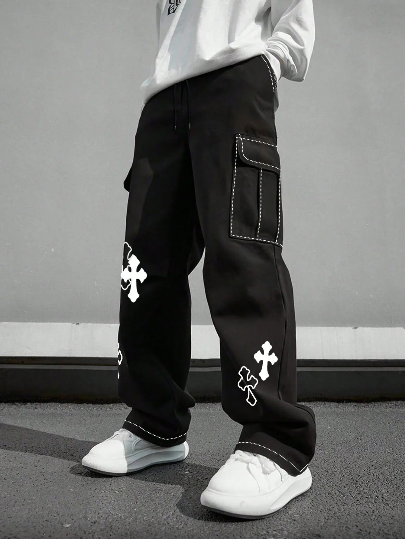 Men's Loose Fit Cargo Pants With Cross Print Casual Streetwear
Men's Loose Fit Cargo Pants With Cross Print Casual Streetwear