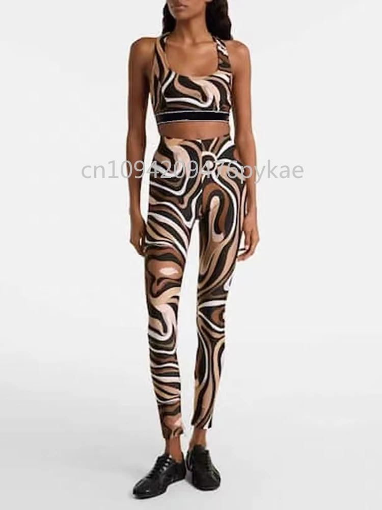 Женские брючные комплекты классического дизайна с буквенным фирменным логотипом, дизайнерские брендовые женские комплекты для йоги с этикетками
Женские брючные комплекты классического дизайна с буквенным фирменным логотипом, дизайнерские брендовые женские комплекты для йоги с этикетками