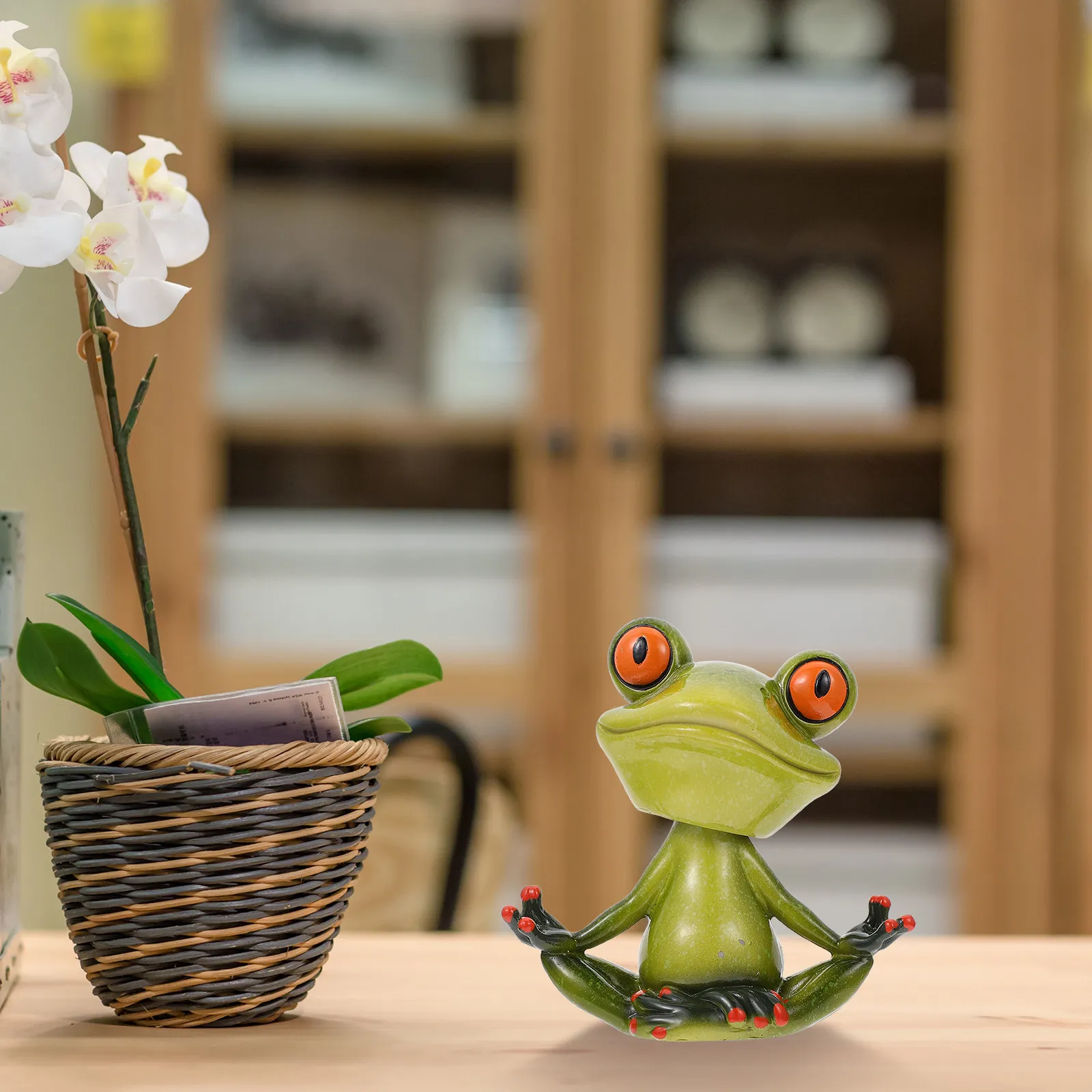 1Pcs Frog Resin Head Shaking Meditation Adornment Car Balcony Garden Desktop Ornament Creative Delicate Home Decor Resin Craft
1Pcs Frog Resin Head Shaking Meditation Adornment Car Balcony Garden Desktop Ornament Creative Delicate Home Decor Resin Craft