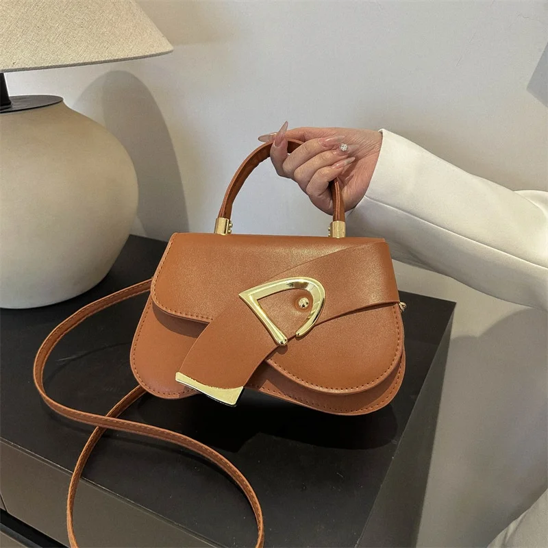 High-End Single oulder Crossbody Bag Large Capaci Retro Women's Bag 2024 New Sle Handbag Faion Urban Simplici
High-End Single oulder Crossbody Bag Large Capaci Retro Women's Bag 2024 New Sle Handbag Faion Urban Simplici