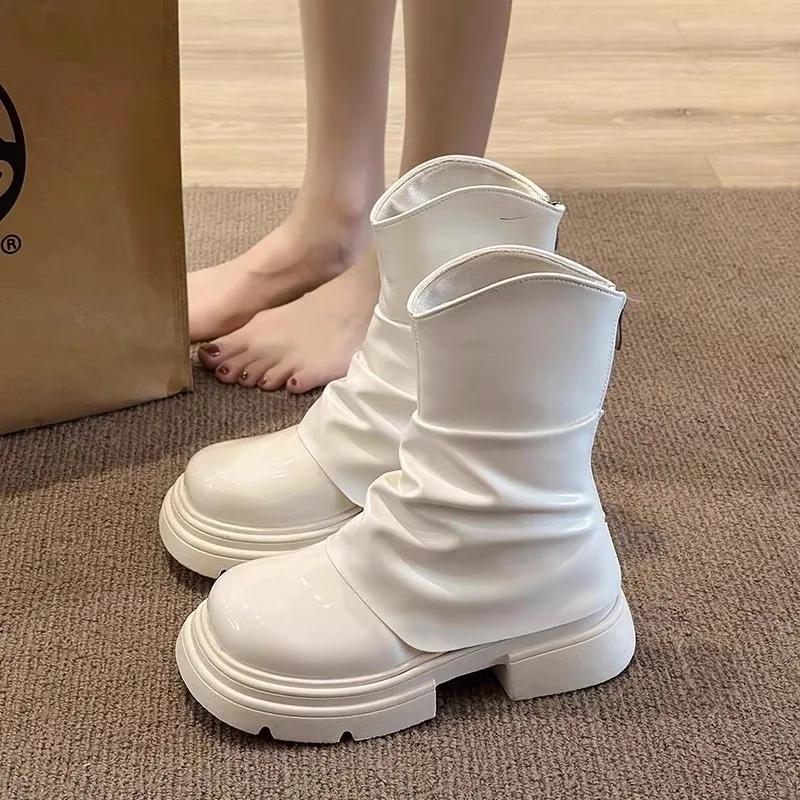 Platform Fashion Women Boots New Autumn Shoes Woman Western Zipper Boots Casual Soft Leather Short Boots Women Botas De Mujer
Platform Fashion Women Boots New Autumn Shoes Woman Western Zipper Boots Casual Soft Leather Short Boots Women Botas De Mujer