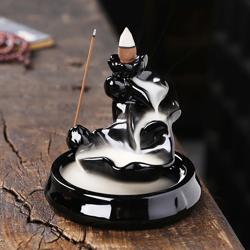 1pc,Ceramic Backflow Incense Burner Creative Lotus Leaf Plate Home Decor Aromatherapy Holder for Sticks (Without Incense)
1pc,Ceramic Backflow Incense Burner Creative Lotus Leaf Plate Home Decor Aromatherapy Holder for Sticks (Without Incense)