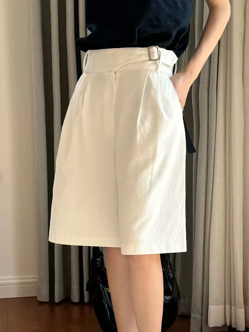 Summer Casual Wide Waist Straight Short Women's White New Style Comfortable Loose Fit Breezy Shorts
Summer Casual Wide Waist Straight Short Women's White New Style Comfortable Loose Fit Breezy Shorts