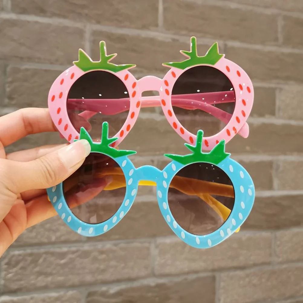 4pcs Strawberry Glasses Kids Party Eyeglasses Funny Sunglasses Girls Beach Children Day Birthday Summer Photo Prop Vibrant
4pcs Strawberry Glasses Kids Party Eyeglasses Funny Sunglasses Girls Beach Children Day Birthday Summer Photo Prop Vibrant