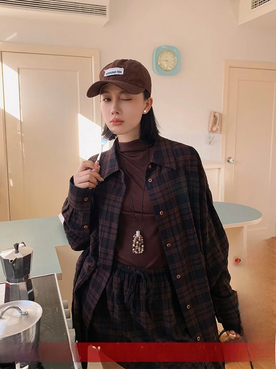 Фирменная текстурированная рубашка-куртка Haome Buy Hand Store: простой, свободный крой, смесь хлопка и полиэстера, для повседневной носки
Фирменная текстурированная рубашка-куртка Haome Buy Hand Store: простой, свободный крой, смесь хлопка и полиэстера, для повседневной носки