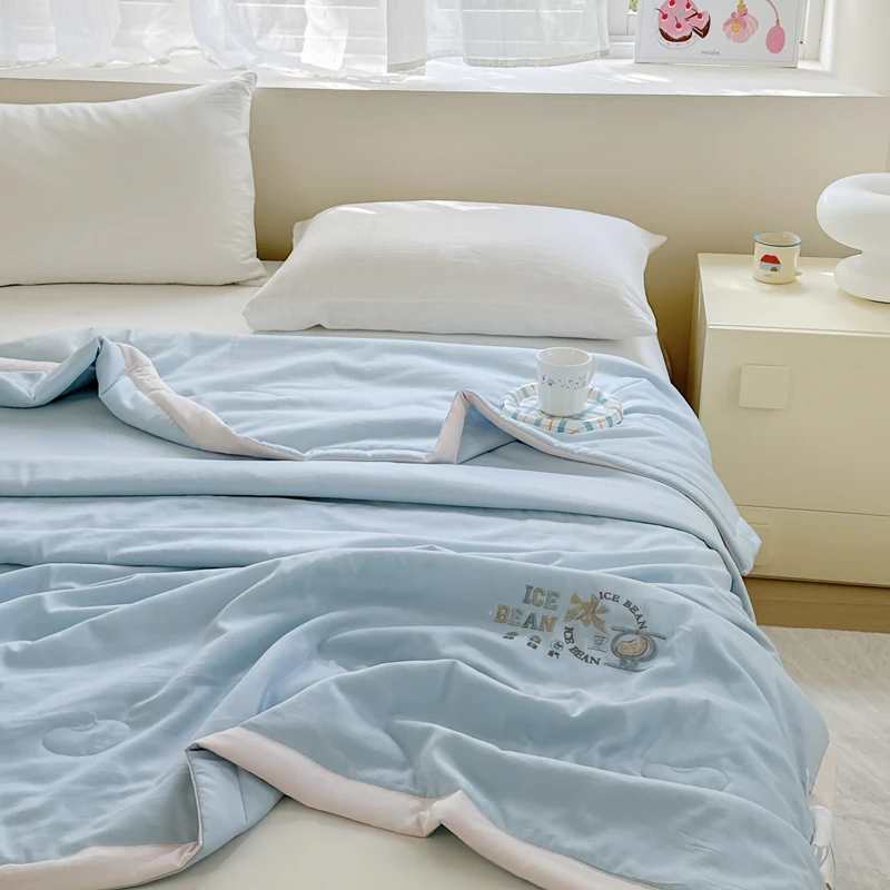 Cooling Summer Duvet with Embroidery Single/Queen Size Quilted Bedspread Air Condition Comforter Soft 여름이불 (no pillowcase)
Cooling Summer Duvet with Embroidery Single/Queen Size Quilted Bedspread Air Condition Comforter Soft 여름이불 (no pillowcase)