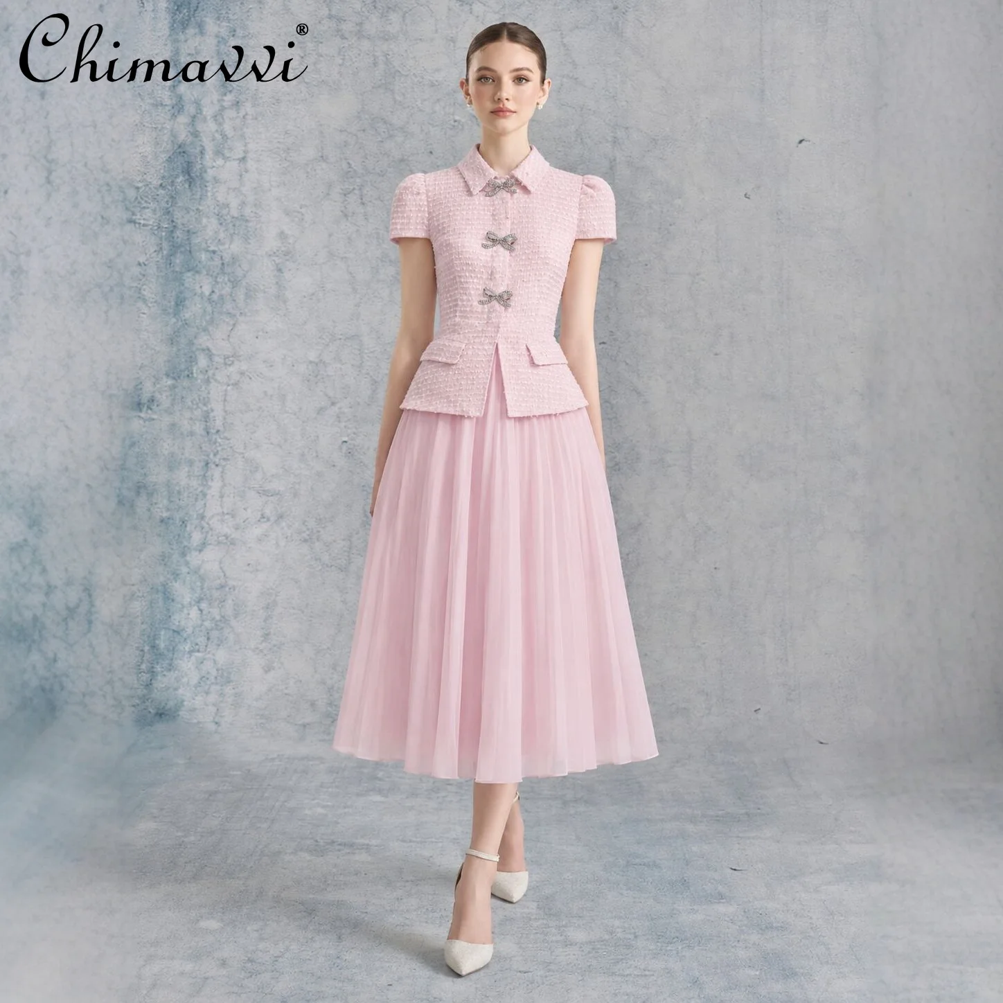French Elegant Socialite Polo Neck Short Sleeve Bow Single Breasted Jacket Elastic High Waist Long Skirt Two-piece Set For Women
French Elegant Socialite Polo Neck Short Sleeve Bow Single Breasted Jacket Elastic High Waist Long Skirt Two-piece Set For Women