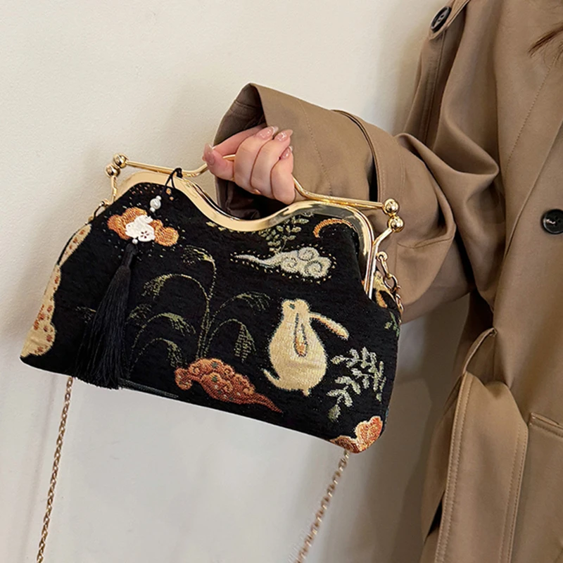 Luxury Evening Vintage Fringe Clutch Bag Women Bride Wedding Clutch Purse Chain Shoulder Crossbody Bags Party Fashion Handbag
Luxury Evening Vintage Fringe Clutch Bag Women Bride Wedding Clutch Purse Chain Shoulder Crossbody Bags Party Fashion Handbag