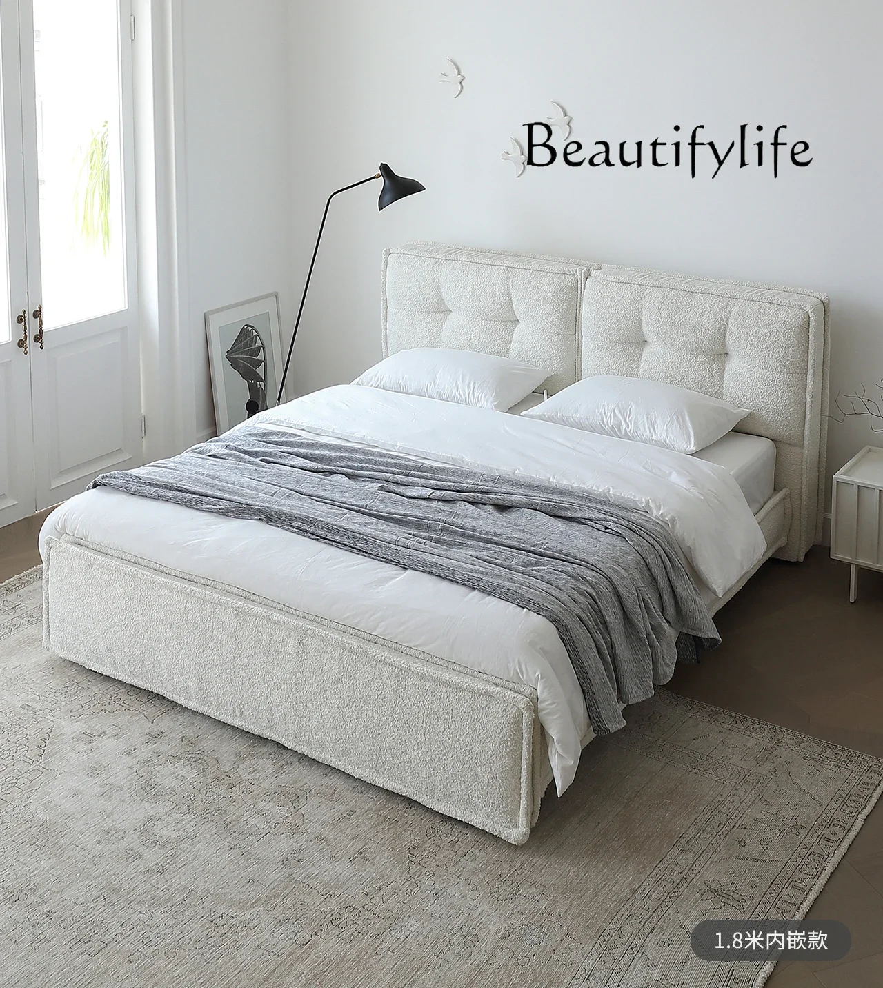 Light French Toast Fabric Bed Modern Simple White Cream Wind Bedroom Snowflake Fleece Double Bed
Light French Toast Fabric Bed Modern Simple White Cream Wind Bedroom Snowflake Fleece Double Bed