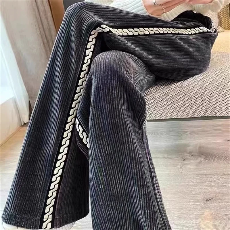Black Casual Wide Leg Pants for Women 2024 Autumn Winter Style Straight Tube Loose fit With Plush Thick Drape Floor Length Pants
Black Casual Wide Leg Pants for Women 2024 Autumn Winter Style Straight Tube Loose fit With Plush Thick Drape Floor Length Pants