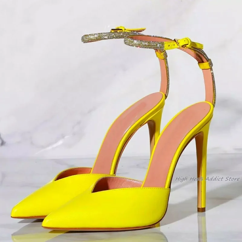 Crystal Strappy Pointy Toe Chic High Heels Women Sexy Summer Leather Bling High Heels Sandals Big Size Women Design Party Shoes
Crystal Strappy Pointy Toe Chic High Heels Women Sexy Summer Leather Bling High Heels Sandals Big Size Women Design Party Shoes