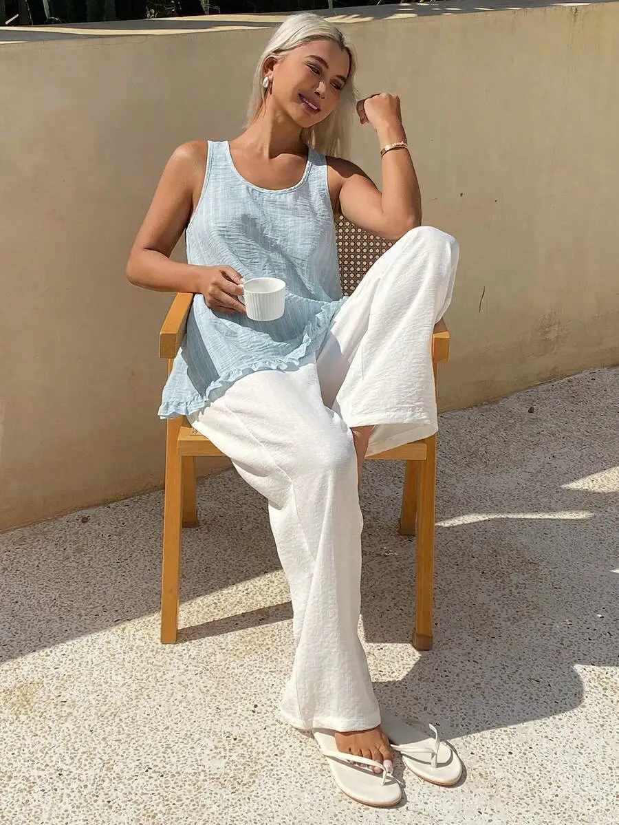 Womens Round Neck Sleeveless Ruffle Textured Loose Pajama Set
Womens Round Neck Sleeveless Ruffle Textured Loose Pajama Set
