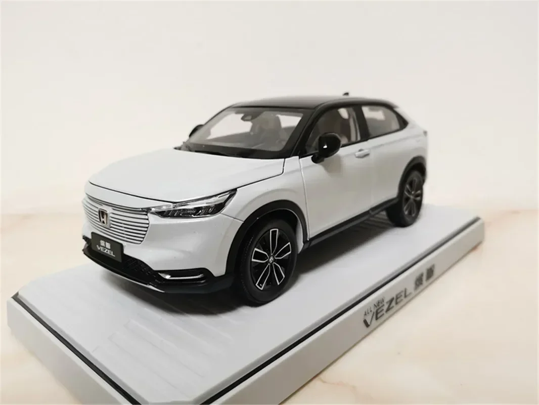 1/18 для Honda VEZEL 2023 литая металлическая Модель автомобиля игрушки подарки хобби демонстрация коллекции белый/фиолетовый
1/18 для Honda VEZEL 2023 литая металлическая Модель автомобиля игрушки подарки хобби демонстрация коллекции белый/фиолетовый