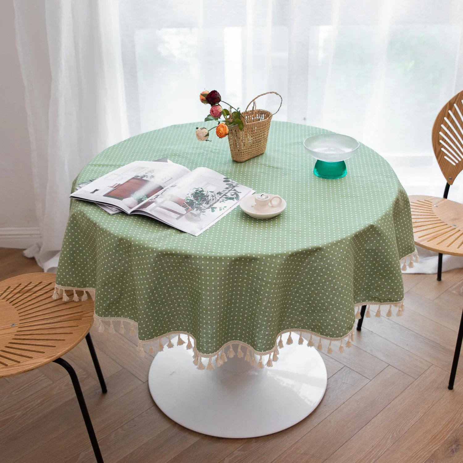 Japanese Round Tablecloth Cotton and Linen Oil-proof Table Cloth Coffee Table Mat for Birthday Party Wedding Home Decoration
Japanese Round Tablecloth Cotton and Linen Oil-proof Table Cloth Coffee Table Mat for Birthday Party Wedding Home Decoration