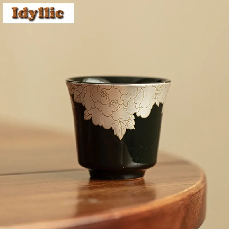 2pc/lot Gilt Silver Painted Black Glaze Peony Teacup Japanese Tea Bowl Jug Tea-tasting Smelling Cup Chazhan Master Cups 45ml
2pc/lot Gilt Silver Painted Black Glaze Peony Teacup Japanese Tea Bowl Jug Tea-tasting Smelling Cup Chazhan Master Cups 45ml