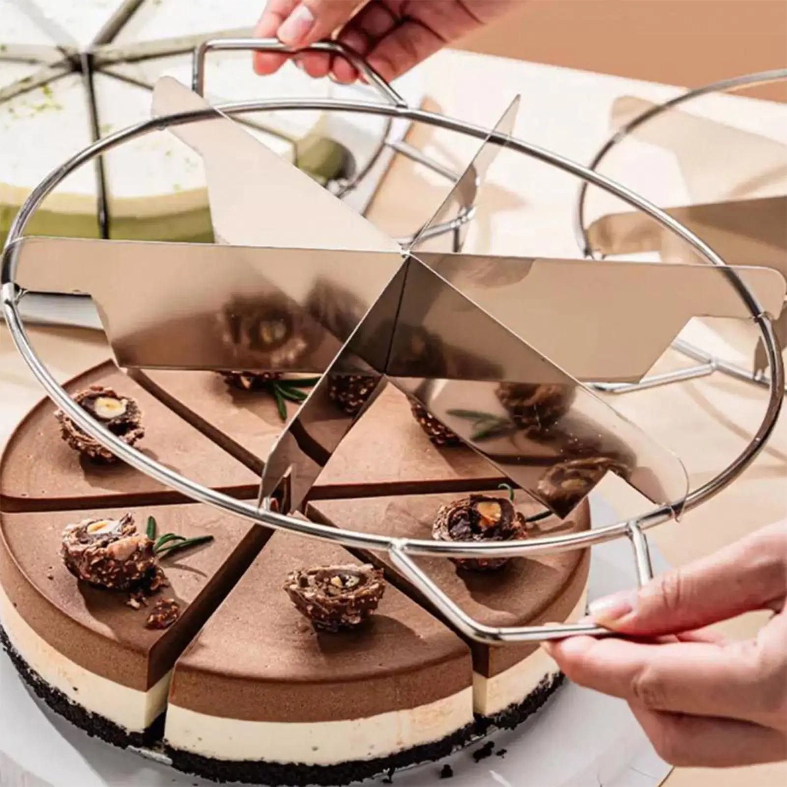 Маркер для равной порции, разделитель хлеба, бытовой круглый 6/7/8 шт., разделитель для хлеба, торта, резак для равной порции, маркер, инструмент для выпечки
Маркер для равной порции, разделитель хлеба, бытовой круглый 6/7/8 шт., разделитель для хлеба, торта, резак для равной порции, маркер, инструмент для выпечки