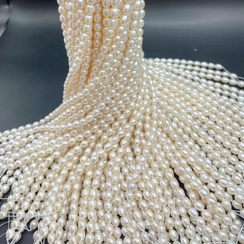 Drop Shape Natural Freshwater Pearl Strand Rice Shape Beads pearl for Jewelry Making DIY Bracelet
Drop Shape Natural Freshwater Pearl Strand Rice Shape Beads pearl for Jewelry Making DIY Bracelet