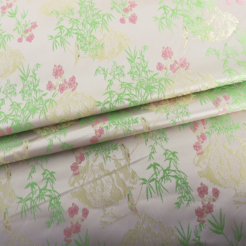 150X145cm Jacquard Embroidery Flower Pattern Horse Pattern High Precision Brocade Fabrics for Sewing Clothes Handmade Bag
150X145cm Jacquard Embroidery Flower Pattern Horse Pattern High Precision Brocade Fabrics for Sewing Clothes Handmade Bag