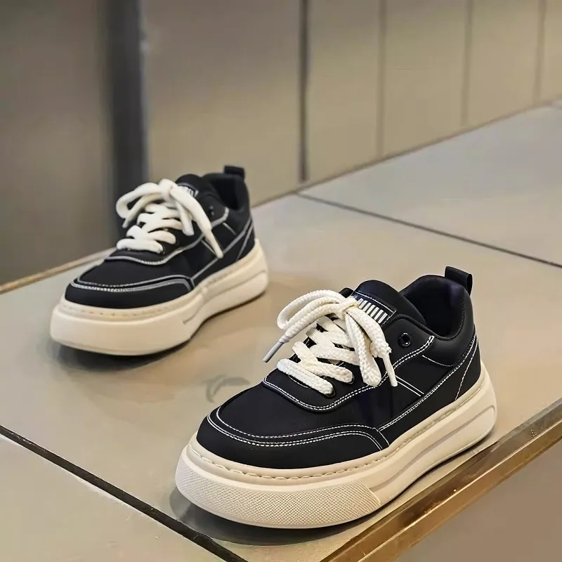 Men's Casual Sport Shoes Anti-slip Thick Bottom Leisure Black Board Shoes for Youth Spring Fashion Trend Increase Height
Men's Casual Sport Shoes Anti-slip Thick Bottom Leisure Black Board Shoes for Youth Spring Fashion Trend Increase Height