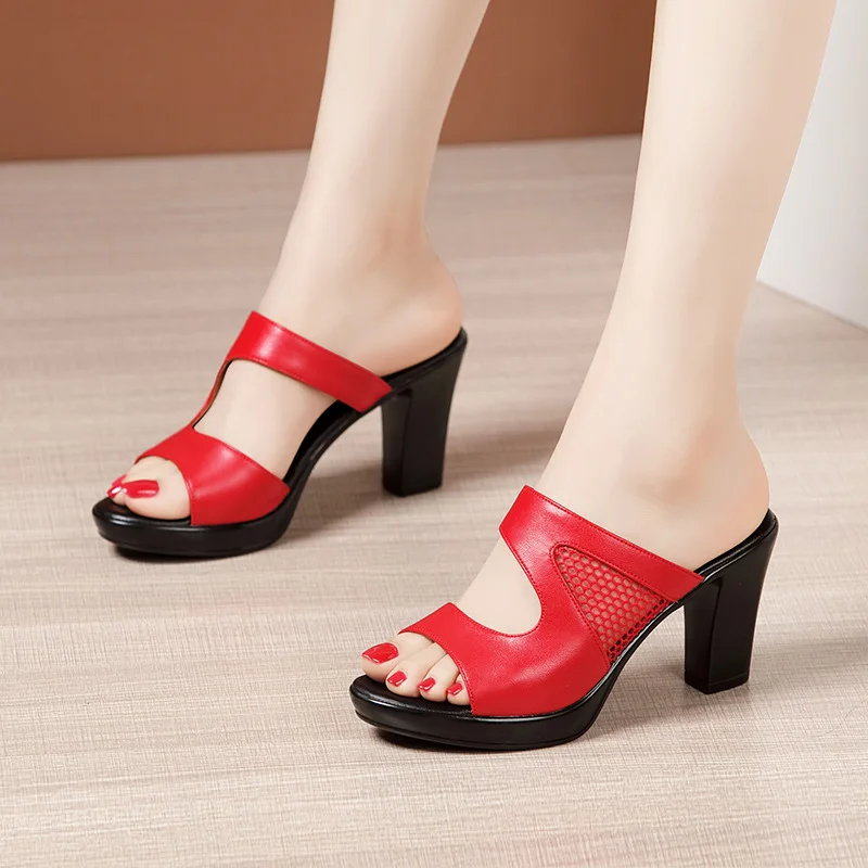 Small Size 32-43 Block High Heels Shoes Women Slippers 2022 Summer Mesh Leather Thick Sole Platform Slides for Office Party
Small Size 32-43 Block High Heels Shoes Women Slippers 2022 Summer Mesh Leather Thick Sole Platform Slides for Office Party
