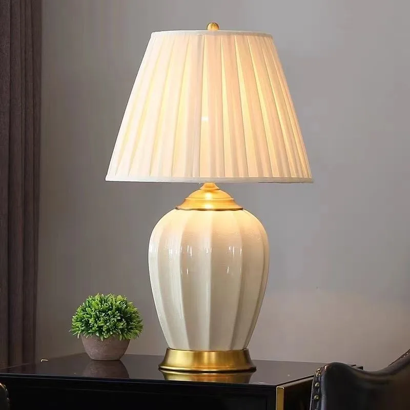 American style light luxury ceramic desk lamp, bedroom living room, home use, simple modern Chinese style warm decorative lamp
American style light luxury ceramic desk lamp, bedroom living room, home use, simple modern Chinese style warm decorative lamp