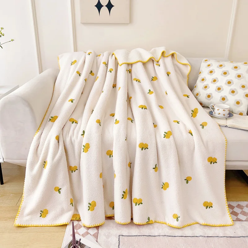 Flower Embroidered Lamb Wool Blanket Thin Office Nap Blankets for All Seasons Multi Functional and Versatile Shawl for Travel
Flower Embroidered Lamb Wool Blanket Thin Office Nap Blankets for All Seasons Multi Functional and Versatile Shawl for Travel