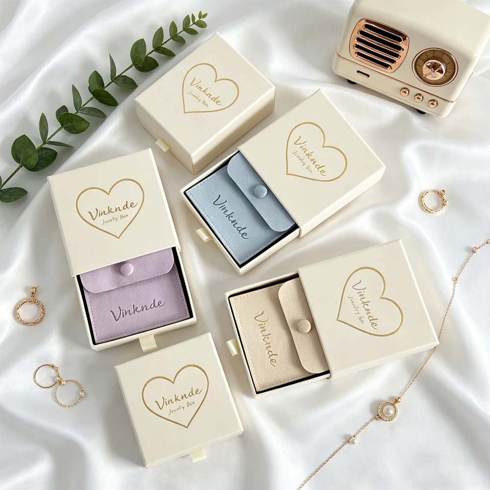 50Pcs Customized Logo Jewelry Packaging Box Beige Paper Drawer Boxes Earrings Bracelets Necklaces Gift Box With Velvet Snap Bag
50Pcs Customized Logo Jewelry Packaging Box Beige Paper Drawer Boxes Earrings Bracelets Necklaces Gift Box With Velvet Snap Bag