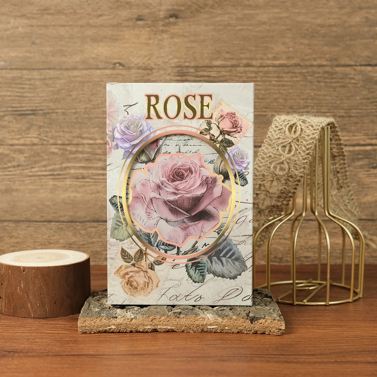 Retro gold thread rose series boutique hard shell portable tri-fold notepad handbook monthly planner school notepads
Retro gold thread rose series boutique hard shell portable tri-fold notepad handbook monthly planner school notepads