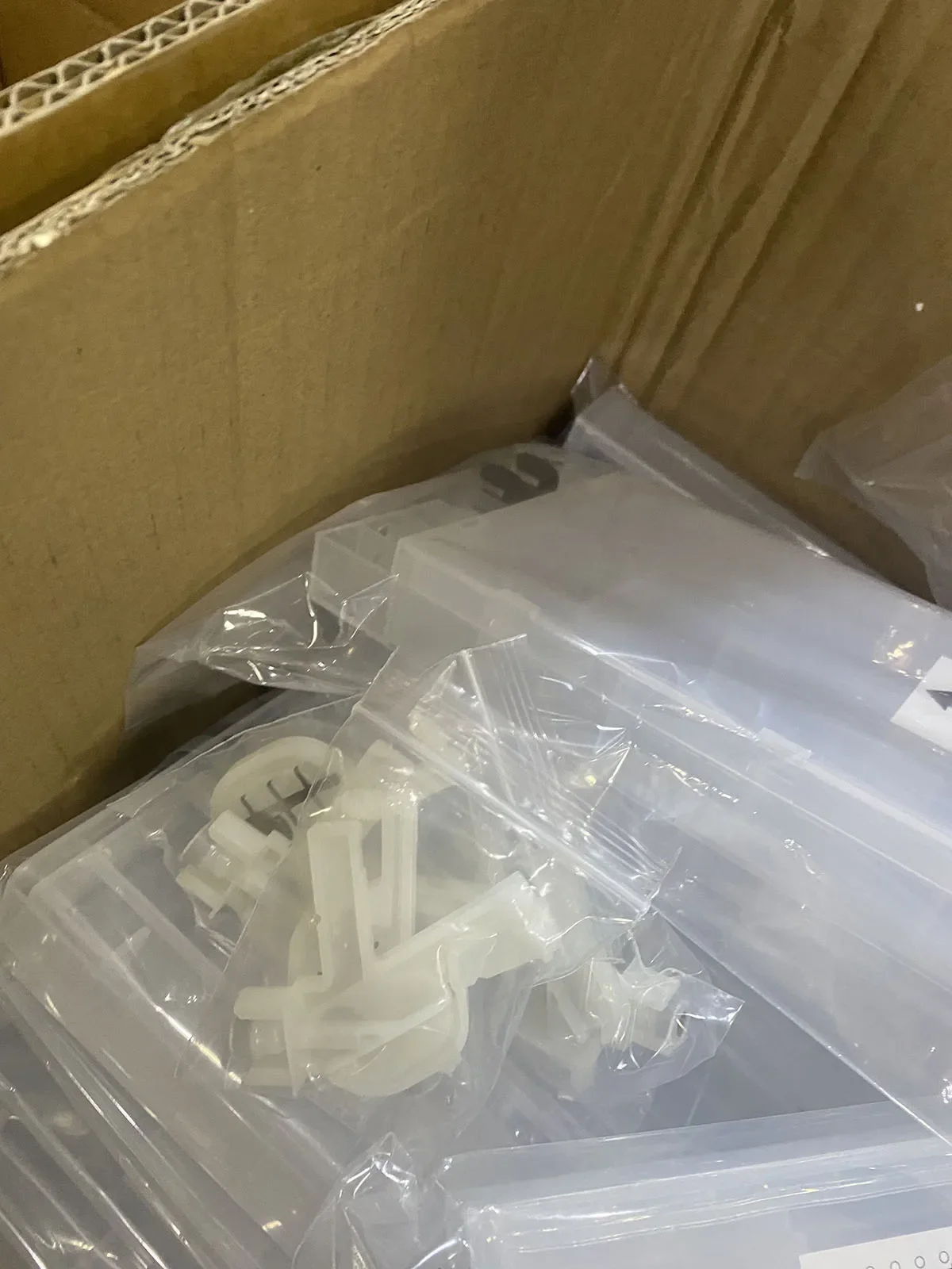 10pcs printer Ink damper F138040 F138050 for Epson Stylus Pro 7600 9600 R2100 R2200 7 colors eco solvent print head ink dumpers
10pcs printer Ink damper F138040 F138050 for Epson Stylus Pro 7600 9600 R2100 R2200 7 colors eco solvent print head ink dumpers