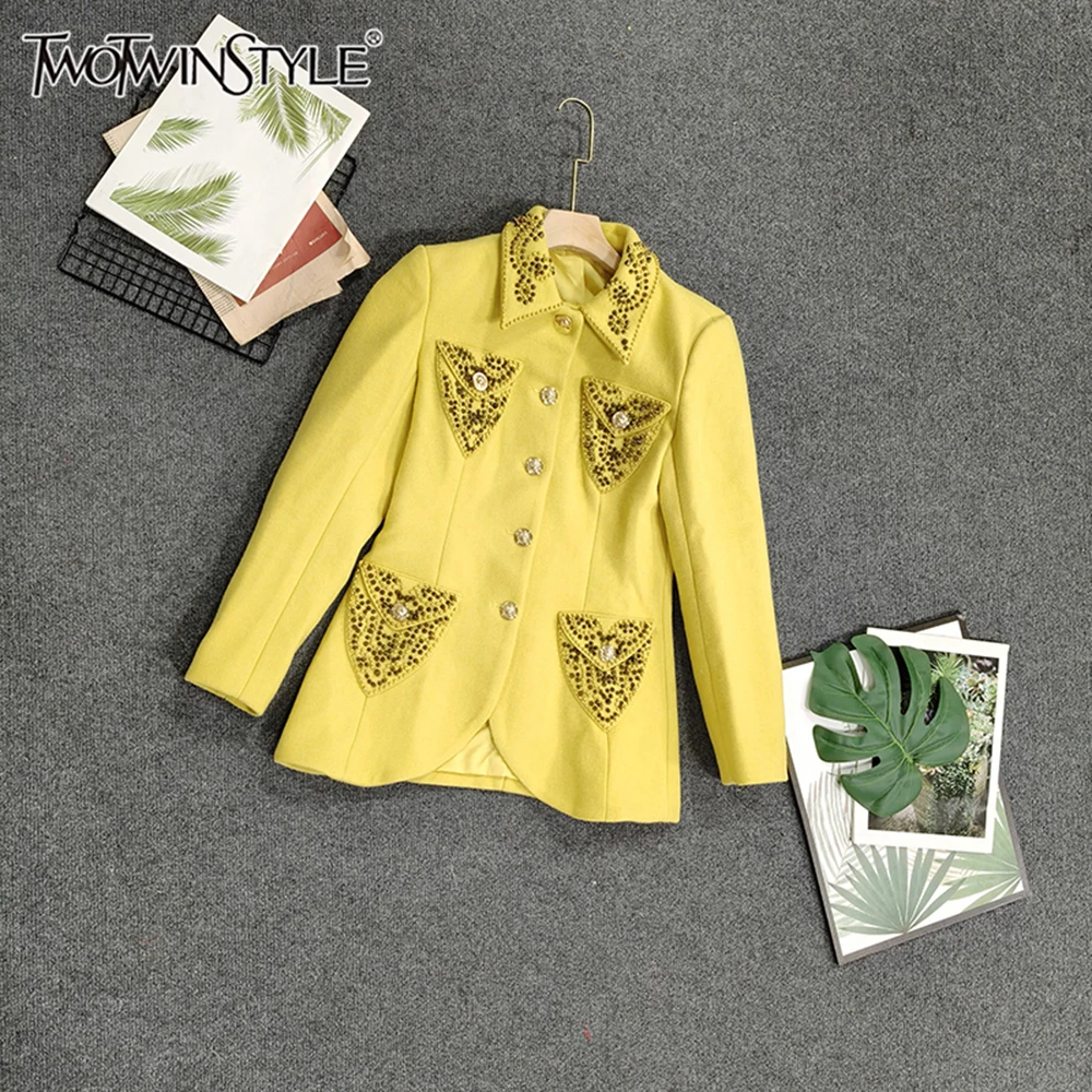 TWOTWINSTYLE Trend Slim Yellow Jackets for Women Lapel Long Sleeve Spliced Beads Autumn Basics Jacket Female Fashion KJA533336
TWOTWINSTYLE Trend Slim Yellow Jackets for Women Lapel Long Sleeve Spliced Beads Autumn Basics Jacket Female Fashion KJA533336