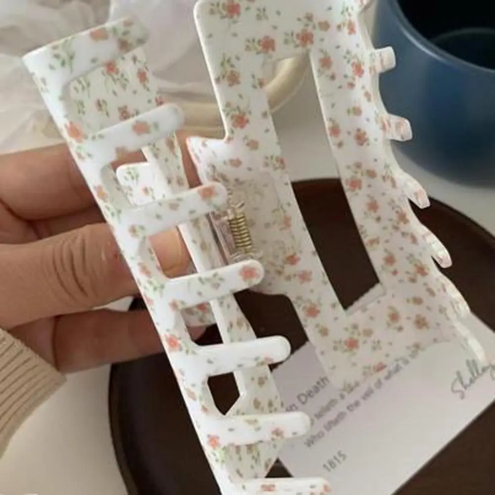 Новый Heardress, модные головные уборы, акриловые заколки в виде акулы, корейские заколки в виде акулы, женские заколки для волос, цветочные когти для волос, геометрические заколки для волос
Новый Heardress, модные головные уборы, акриловые заколки в виде акулы, корейские заколки в виде акулы, женские заколки для волос, цветочные когти для волос, геометрические заколки для волос