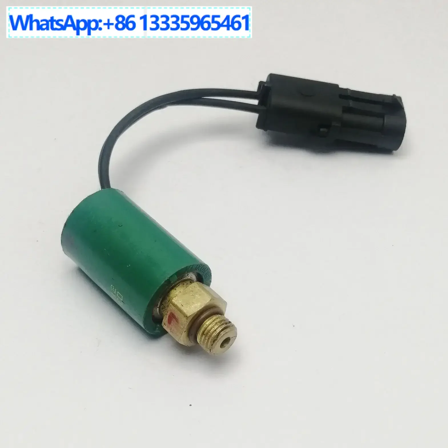 40PS66-4 117R12 AT384627 for high and low pressure side pressure switch sensors
40PS66-4 117R12 AT384627 for high and low pressure side pressure switch sensors