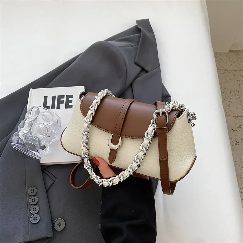 New Fashion Crossbody Bags for Women High-end Chain Shoulder Bag with Colorful Collision and Underarm Small Square Bag
New Fashion Crossbody Bags for Women High-end Chain Shoulder Bag with Colorful Collision and Underarm Small Square Bag