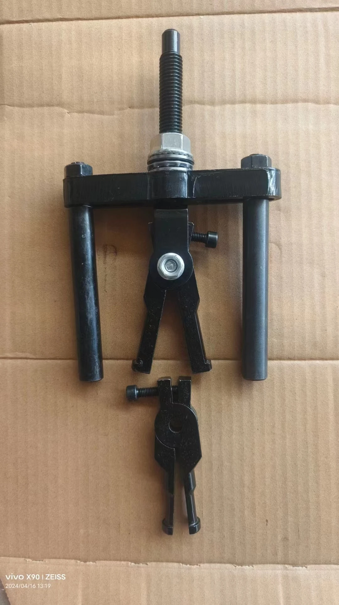 15-35mm new pattern Inner hole Guide bearing puller Dismantling tools NO.C5115
15-35mm new pattern Inner hole Guide bearing puller Dismantling tools NO.C5115