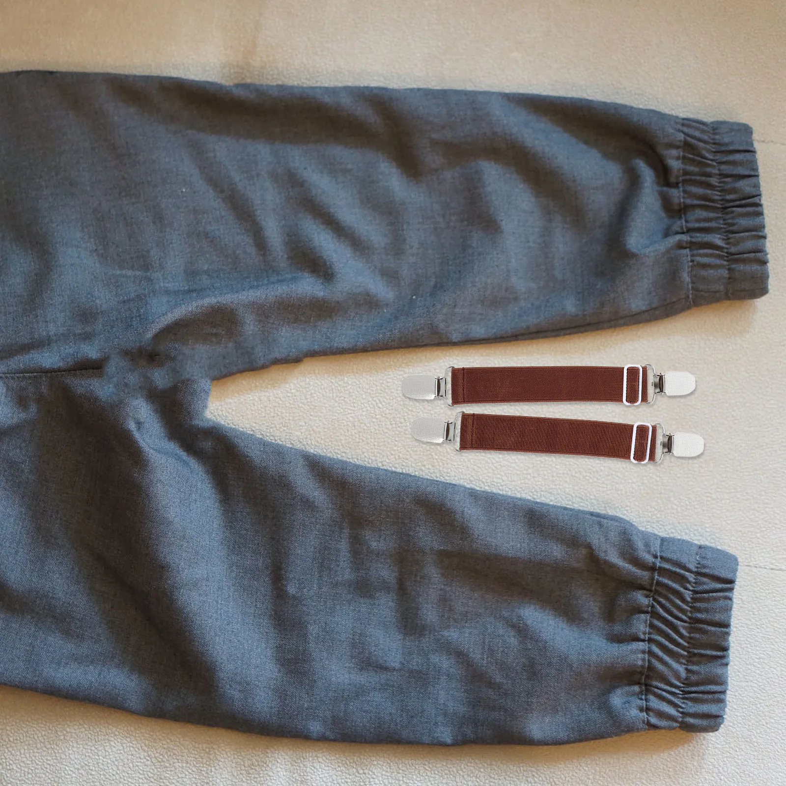 Multifunctional Elastic Pants Clips Adjustable Stretch Cycling Pant Leg Straps Sofa Cover Fasteners Bed Sheet Grippers Durabl
Multifunctional Elastic Pants Clips Adjustable Stretch Cycling Pant Leg Straps Sofa Cover Fasteners Bed Sheet Grippers Durabl