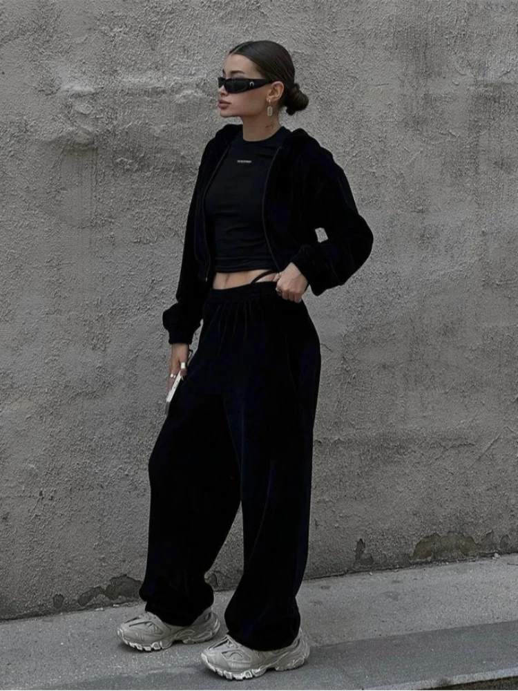 Chic Elastic Waist Straight Pant Set Casual Loose Solid Zipper Long Sleeves Top Suit Fall New Woman Sport Street Commute Outfit
Chic Elastic Waist Straight Pant Set Casual Loose Solid Zipper Long Sleeves Top Suit Fall New Woman Sport Street Commute Outfit