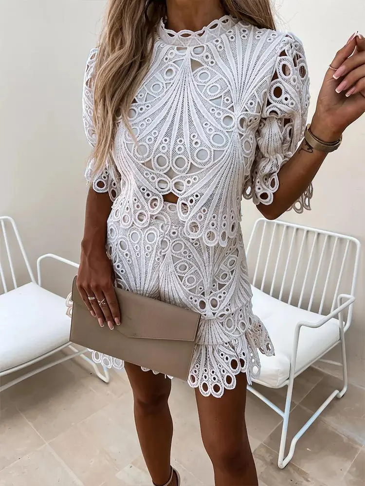 Two Pieces Sets Women Sexy Lace Hollow Out Tracksuits Shirt with Mini Shorts Fashion Outfits Summer Puff Sleeve Shorts Suit
Two Pieces Sets Women Sexy Lace Hollow Out Tracksuits Shirt with Mini Shorts Fashion Outfits Summer Puff Sleeve Shorts Suit