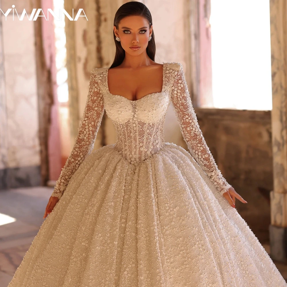 Sparkly Pearls Lace Appliques Wedding Dress Modest Graceful Long Sleeve Bridal Gown Customized Dreamy Princess Dresses For Bride
Sparkly Pearls Lace Appliques Wedding Dress Modest Graceful Long Sleeve Bridal Gown Customized Dreamy Princess Dresses For Bride