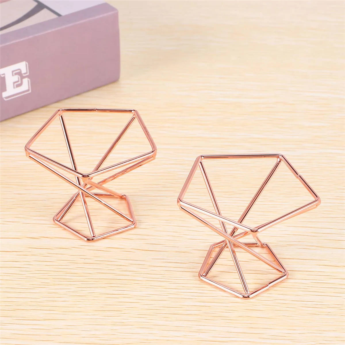 ABFKW Pack 5 Air Plant Holder Air Plants Holders Tillandsias Display Air Purifying Plant Container Air Fern Stand, Rose Gold
ABFKW Pack 5 Air Plant Holder Air Plants Holders Tillandsias Display Air Purifying Plant Container Air Fern Stand, Rose Gold