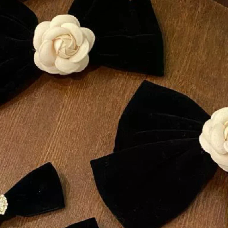 Vintage Black Big Large Velvet Bow Hair Clip For Women Girls Wedding Long Ribbon Korean Hairpins Barrette Hair Accessories
Vintage Black Big Large Velvet Bow Hair Clip For Women Girls Wedding Long Ribbon Korean Hairpins Barrette Hair Accessories