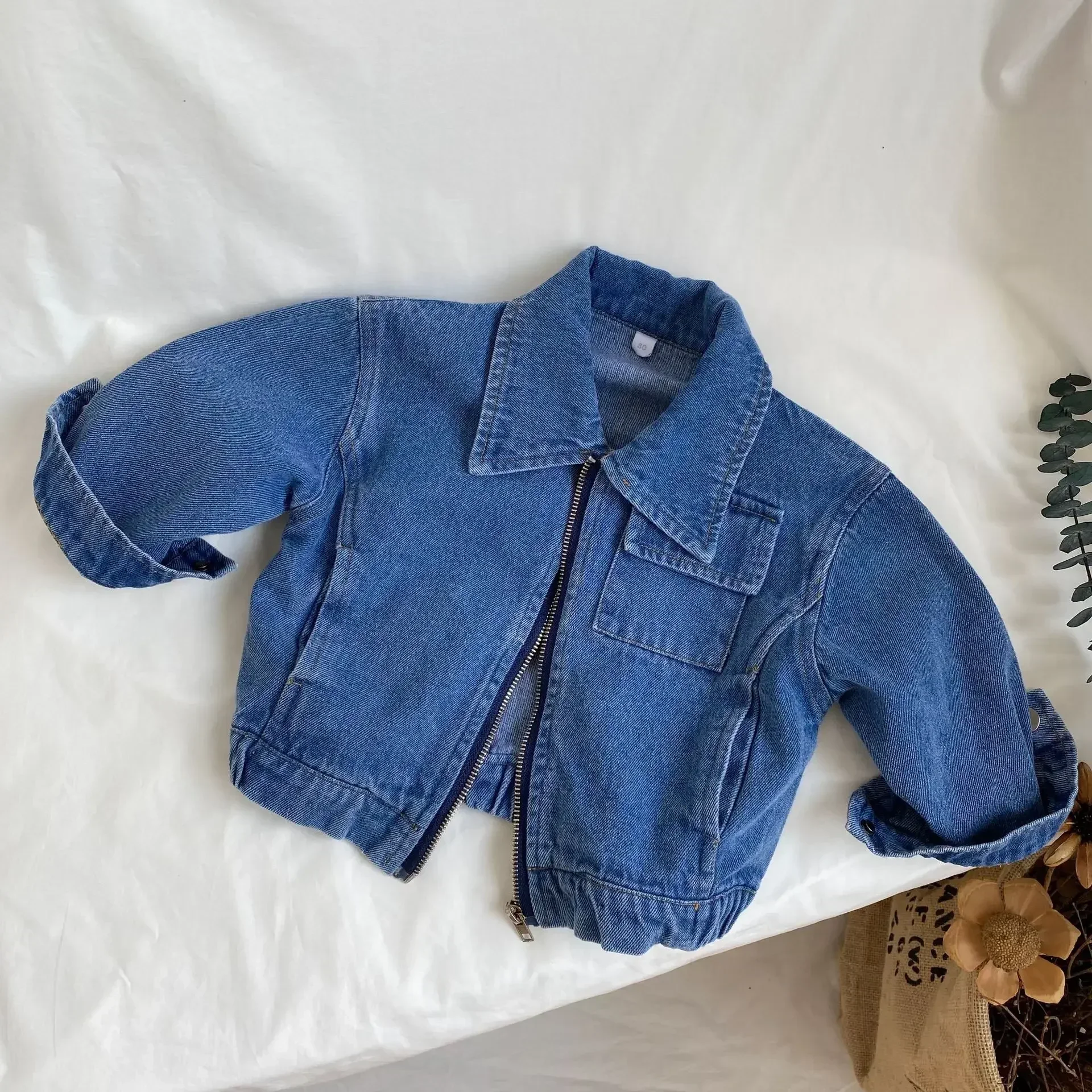 kids Korean Autumn New Children's Soft Denim Zipper Coat Small Fragrance Wind Blue Top girls coat
kids Korean Autumn New Children's Soft Denim Zipper Coat Small Fragrance Wind Blue Top girls coat