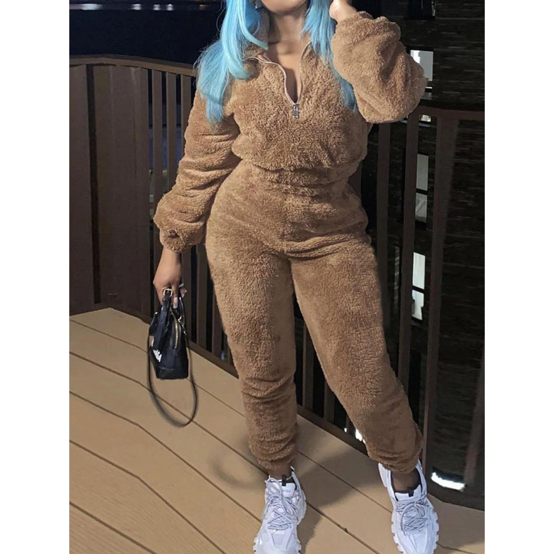 Fashionable Street Style Pure Color Long Sleeve Long Pants Plush Set for Women Autumn Winter Casual Comfortable Two-Piece Suit
Fashionable Street Style Pure Color Long Sleeve Long Pants Plush Set for Women Autumn Winter Casual Comfortable Two-Piece Suit
