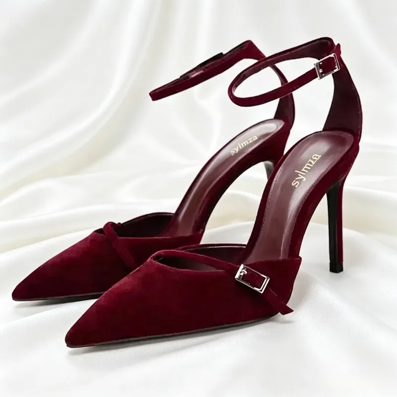 Burgundy Satin High Heels Women Luxury Pointed Toe Ankle Strap Buckle Designer Shoes Elegant Banquet Dress Shoe Zapatos De Mujer
Burgundy Satin High Heels Women Luxury Pointed Toe Ankle Strap Buckle Designer Shoes Elegant Banquet Dress Shoe Zapatos De Mujer