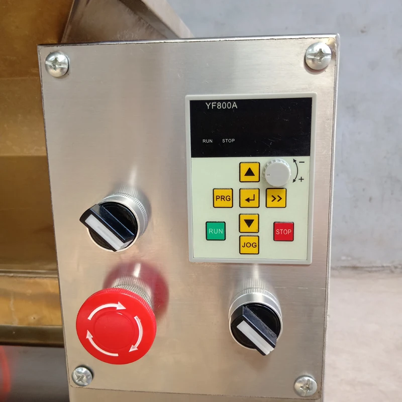 Automatic dough divider rounder pizza dough cutting machine pizza dough ball machine
Automatic dough divider rounder pizza dough cutting machine pizza dough ball machine