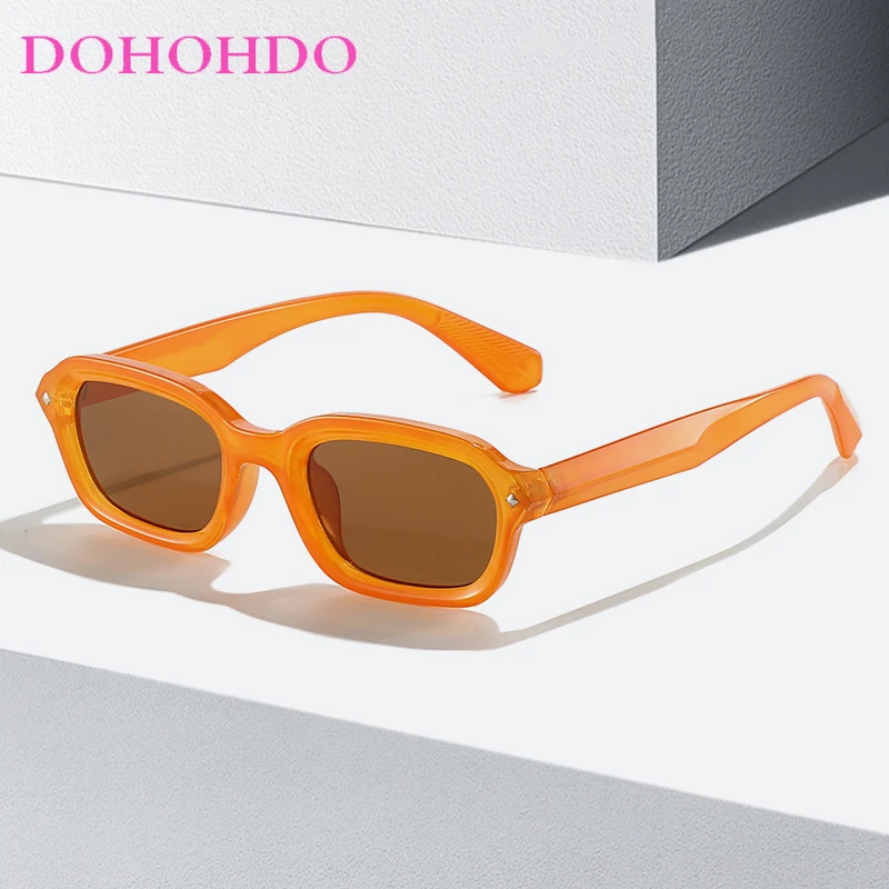 Vintage Classic Small Frame Square Rivets Sunglasses Women Luxury Brand Designer Men Outdoors Driving Travel Shades Female UV400
Vintage Classic Small Frame Square Rivets Sunglasses Women Luxury Brand Designer Men Outdoors Driving Travel Shades Female UV400