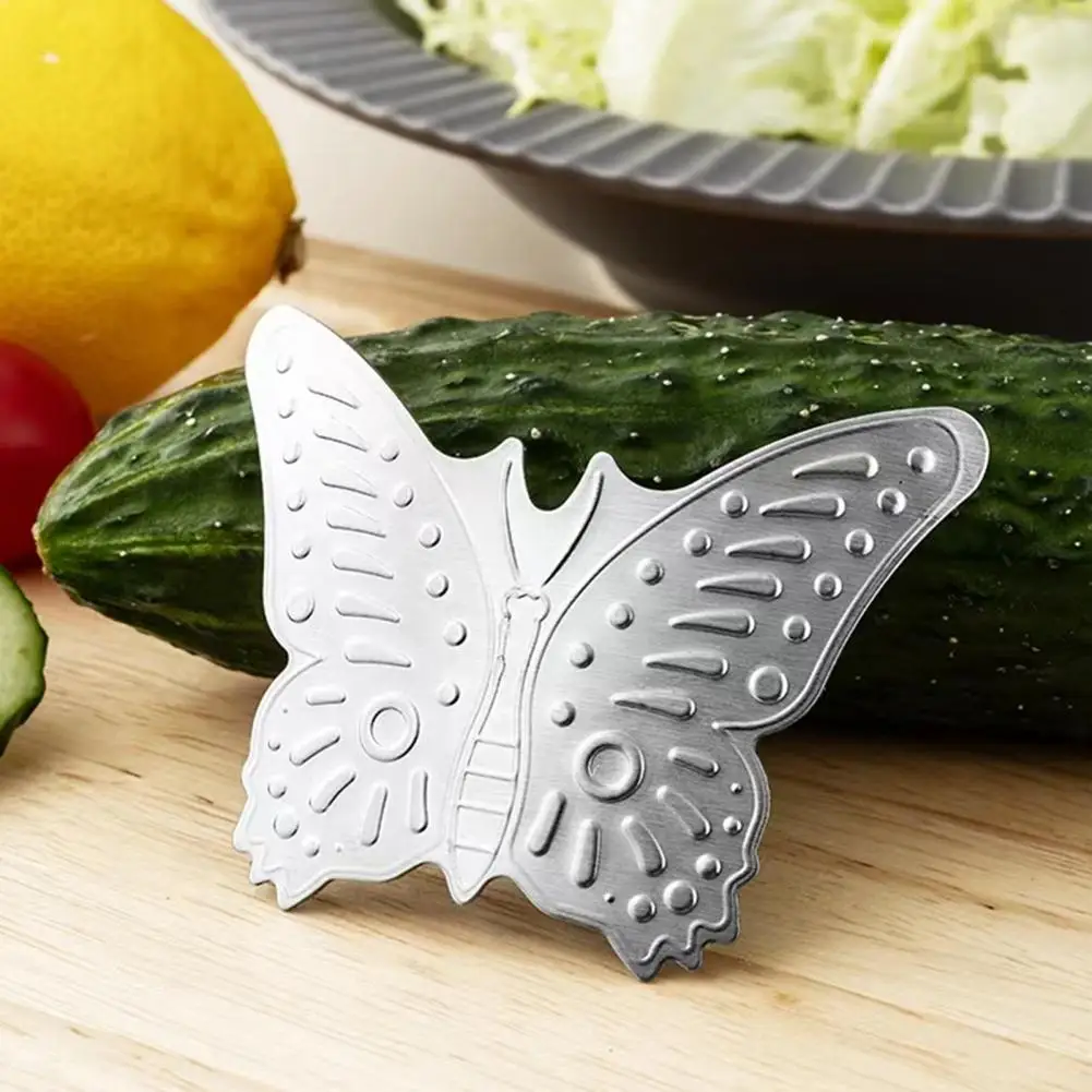 Adjustable Finger Cutter Guard Stainless Steel Finger Guards for Safe Cutting Adjustable Kitchen Tool for Cooking for Cutting
Adjustable Finger Cutter Guard Stainless Steel Finger Guards for Safe Cutting Adjustable Kitchen Tool for Cooking for Cutting